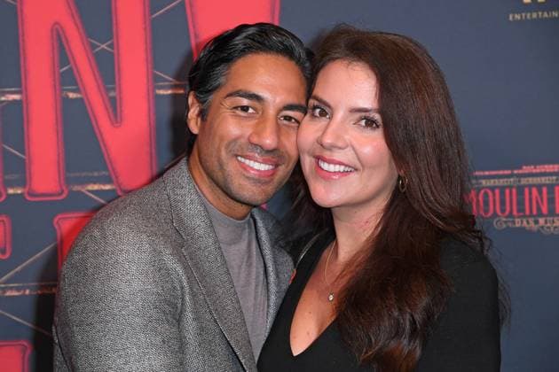 Nic Shanker with wife Janina Shanker at the premiere of Sarah Engels at Moulin Rouge Das Musical in the Musical Dome in Cologne on 13 11 2025
