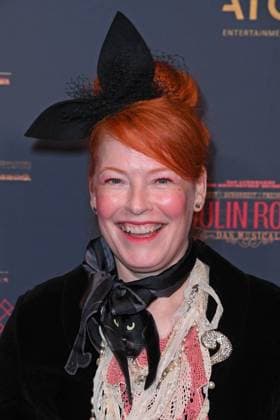 Enie van de Meiklokjes at the premiere of Sarah Engels at Moulin Rouge The Musical at the Musical Dome in Cologne on 13 11 2025