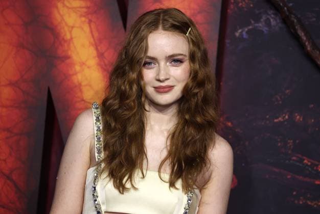 Stranger Things Season 5, Volume 1 screening at the Odeon Luxe, London Sadie Sink at the Stranger Things Season 5, Volume 1 screening at the Odeon Luxe Leicester Square in London, England. London Odeon Luxe, Leicester Square UK Copyright: xFredxDuvalx