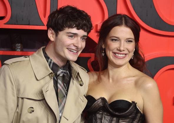 Stranger Things Season 5, Volume 1 screening at the Odeon Luxe, London Noah Schnapp and Millie Bobby Brown at the Stranger Things Season 5, Volume 1 screening at the Odeon Luxe Leicester Square in London, England. London Odeon Luxe, Leicester Square UK Copyright: xFredxDuvalx