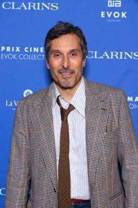 Prix Cinema Evok Collection - Paris Vincent Elbaz attends the Prix Cinema Evok Collection held at the Hotel Brach in Paris, France, on November 13, 2025. Photo by David Boyer ABACAPRESS.COM Paris France  Copyright: xBoyerxDavid ABACAx