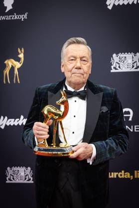 BAMBI Award 2025 Lifetime achievement award winner Roland Kaiser Presentation of the 77 BAMBI 2025 at the Bavaria Film Studios in Munich Copyright: xEventpressxFuhrx