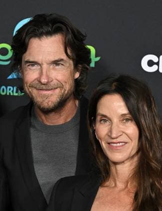 ˜Zootopia 2™ World Premiere Jason Bateman and Amanda Anka arriving to Zootopia 2 world premiere held at the El Capitan Theatre on November 13, 2025 in Hollywood, Ca. Hollywood El Capitan Theatre California USA Copyright: xStarbuck AFF-USA.COMx