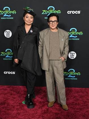 ˜Zootopia 2™ World Premiere Echo Quan and Ke Huy Quan arriving to Zootopia 2 world premiere held at the El Capitan Theatre on November 13, 2025 in Hollywood, Ca. Hollywood El Capitan Theatre California USA Copyright: xStarbuck AFF-USA.COMx