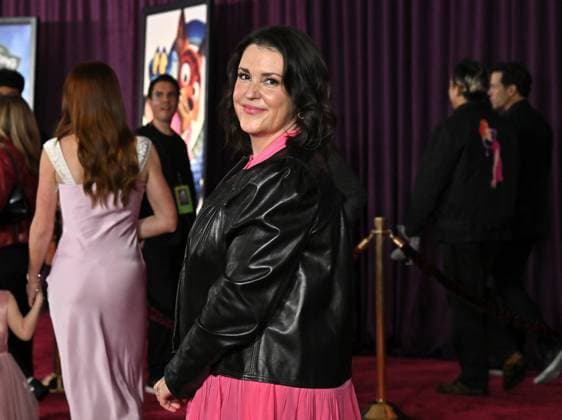 ˜Zootopia 2™ World Premiere Melanie Lynskey arriving to Zootopia 2 world premiere held at the El Capitan Theatre on November 13, 2025 in Hollywood, Ca. Hollywood El Capitan Theatre California USA Copyright: xStarbuck AFF-USA.COMx