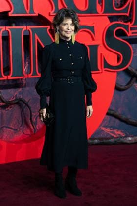 Stranger Things 5 UK Special Screening - Arrivals Linda Hamilton attends the Stranger Things 5 UK Special Screening at Odeon Luxe Leicester Square, Credit:Lounisphotography Avalon United Kingdom, London, Leceister Square  Copyright: xLounisphotographyx xAvalonx 1052279895