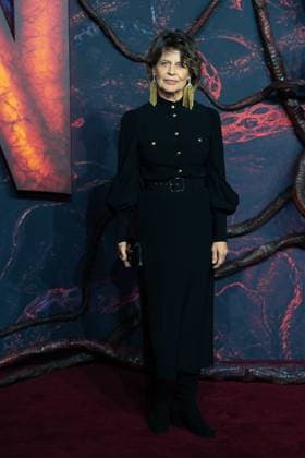 Stranger Things 5 UK Special Screening - Arrivals Linda Hamilton attends the Stranger Things 5 UK Special Screening at Odeon Luxe Leicester Square, Credit:Lounisphotography Avalon United Kingdom, London, Leceister Square  Copyright: xLounisphotographyx xAvalonx 1052280232