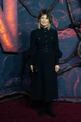 Stranger Things 5 UK Special Screening - Arrivals Linda Hamilton attends the Stranger Things 5 UK Special Screening at Odeon Luxe Leicester Square, Credit:Lounisphotography Avalon United Kingdom, London, Leceister Square  Copyright: xLounisphotographyx xAvalonx 1052280252