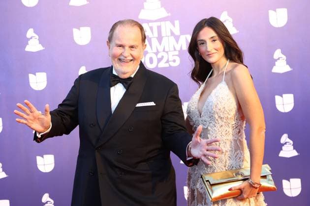 (L-R) Raul De Molina and Mia De Molina arrive for the 26th annual Latin Grammy Awards at the MGM Garden Arena in Las Vegas, Nevada on Thursday, November 13, 2025.  LAV20251113008 JAMESxATOA