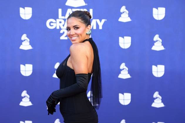 Pamela Silva arrives for the 26th annual Latin Grammy Awards at the MGM Garden Arena in Las Vegas, Nevada on Thursday, November 13, 2025.  LAV20251113021 JAMESxATOA