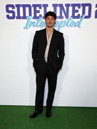 13 November 2025 - Los Angeles, California - Noah Beck. Los Angeles premiere of Tubis YA Original Film SIDELINED 2: INTERCEPTED held at Pacific Design Center. Los Angeles USA - ZUMAa123 20251113_zaa_a123_019 Copyright: xADx