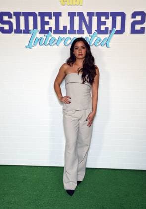 Los Angeles premiere of Tubi™s YA Original Film SIDELINED 2: INTERCEPTED 13 November 2025 . Los Angeles, California - Sydney Agudong At Los Angeles premiere of Tubi™s YA Original Film SIDELINED 2: INTERCEPTED held at The Pacific Design Center in Los Angeles., Credit:Sadou Faye Avalon United States, CA, Los Angeles, Pacific Design Center  Copyright: xSadouxFayex xAvalonx 1052332888
