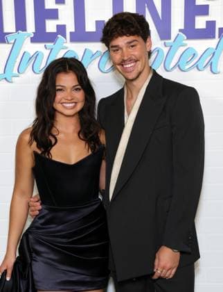 Los Angeles premiere of Tubi™s YA Original Film SIDELINED 2: INTERCEPTED 13 November 2025 . Los Angeles, California - Siena Agudong, Noah Beck At Los Angeles premiere of Tubi™s YA Original Film SIDELINED 2: INTERCEPTED held at The Pacific Design Center in Los Angeles., Credit:Sadou Faye Avalon United States, CA, Los Angeles, Pacific Design Center  Copyright: xSadouxFayex xAvalonx 1052333854