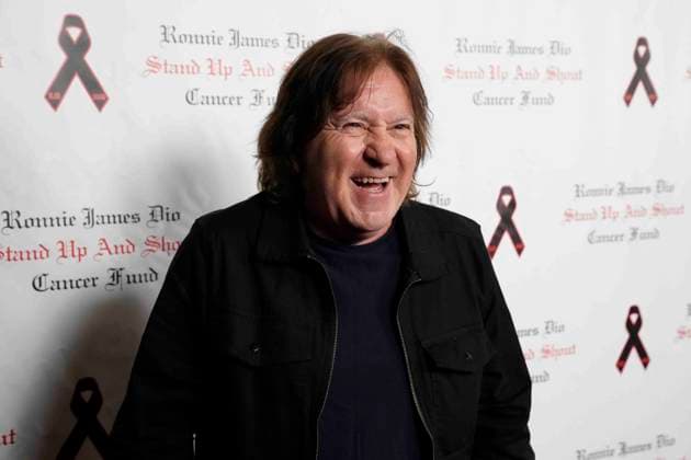 November 13, 2025: Musician - SIMON WRIGHT on the red carpet at the 2025 Bowl for Ronnie celebrity bowling tournament, PINZ Bowling, Studio City, CA, USA, November 13, 2025. The sold-out event which featured many rockers and celebrities, raised funds for the Ronnie James Dio Stand Up and Shout Cancer Fund. The funds are used to support cancer research that focuses on early detection and prevention. Dio passed away from stomach cancer in May 2010 and Bowl For Ronnie started later that year by his wife Wendy Dio. Credit Image cr ZUMA Press - ZUMAmt3_ 20251113_zaf_mt3_004 Copyright: xScottxMitchellx