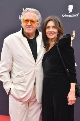 Michael Brandner with his wife Karin Brandner at the 77 Bambi Awards 2025 at the Bavaria Film Studios in Munich, 13 11 2025 Foto:xB.xInsingerx xFuturexImagex bambi_5116