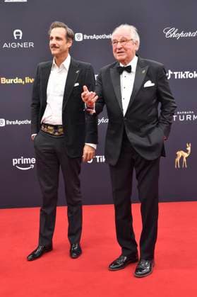Max von Thun with his father Friedrich von Thun at the 77 Bambi Awards 2025 at the Bavaria Film Studios in Munich, 13 11 2025 Foto:xB.xInsingerx xFuturexImagex bambi_5165