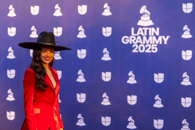 Mexican singer Lupita Infante poses on the Red Carpet during 26th Latin Grammy awarding ceremony at MGM Grand Garden Arena in Las Vegas, Nevada, USA, 13 November 2025. Latin Grammy awarding ceremony in Las Vegas !ACHTUNG: NUR REDAKTIONELLE NUTZUNG!  Copyright: xArmandoxArorizox USA6359 20251114-55018532909008_1008