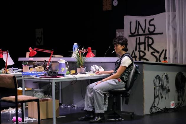 Jan Tsien Beller during the photo rehearsal for On Air On Fire at the Theater an der Parkaue in Berlin, 13 November 2025 A docufictional journey through time by Marion Brasch Directed by Alexander Riemenschneider Stage and costumes by Maria Alice Bahra Premiere is on 16 November 2025 Theater an der Parkaue Berlin On Air On Fire