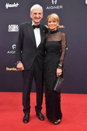 Uschi Glas with husband Dieter Hermann at the 77 Bambi Awards 2025 at the Bavaria Filmstudios Munich, 13 11 2025 Foto:xB.xInsingerx xFuturexImagex bambi_5285