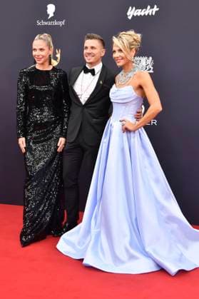 Cheyenne Pahde, guest and Valentina Pahde at the 77 Bambi Awards 2025 in the Bavaria Filmstudios Munich, 13 11 2025 Foto:xB.xInsingerx xFuturexImagex bambi_5378
