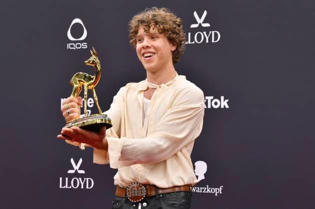 Zartmann at the 77 Bambi Awards 2025 in the Bavaria Filmstudios Munich, 13 11 2025 Foto:xB.xInsingerx xFuturexImagex bambi_5548