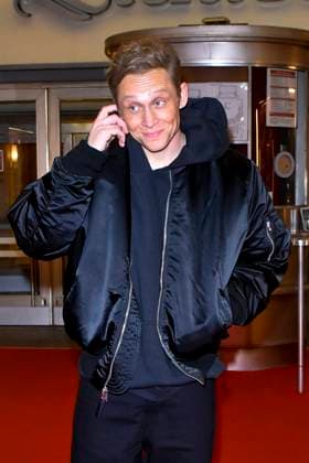 abb WuenscheEssen Matthias Schweighöfer Schweighoefer actor on the red carpet at the NRW premiere of the movie DAS LEBEN DER WÜNSCHE WUENSCHE at the Lichtburg cinema on 13 02 2025 in Essen, NRW Germany