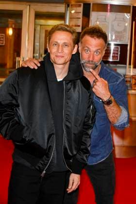 abb WuenscheEssen Matthias Schweighöfer Schweighoefer actor Erik Schmitt director on the red carpet at the NRW premiere of the movie DAS LEBEN DER WÜNSCHE WUENSCHE at Lichtburg cinema on 13 02 2025 in Essen, NRW Germany