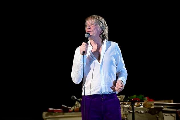 Helge Schneider live at a concert on his Ein Mann und seine Musik tour in the Löbau exhibition hall, 13 11 2025 Foto:xM.xWehnertx xFuturexImagex schneider_loebau_5104