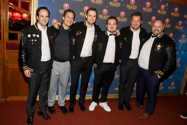 abb Palazzo Goldkehlchen at the premiere of Cornelia Poletto 10 Dinner Show PALAZZO Hier und Jetzt on 13 11 2025 in Hamburg Hamburg Germany