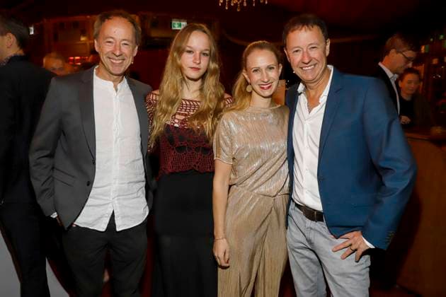 abb Palazzo Gerit Braun, Johanna Braun daughter , Johanna Braum, Frederik Braun at the premiere of Cornelia Poletto 10 Dinner Show PALAZZO Hier und Jetzt on 13 11 2025 in Hamburg Hamburg Germany