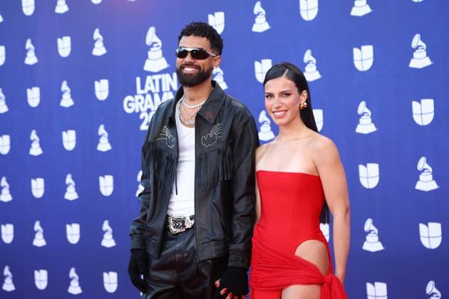 (L-R) Jay Wheeler and Zhamira Zambrano arrive for the 26th annual Latin Grammy Awards at the MGM Garden Arena in Las Vegas, Nevada on Thursday, November 13, 2025.  LAV20251113092 JAMESxATOA