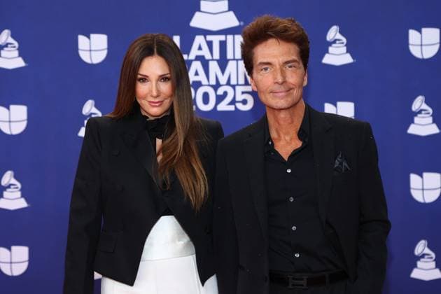 (L-R) Daisy Fuentes and Richard Marx arrive for the 26th annual Latin Grammy Awards at the MGM Garden Arena in Las Vegas, Nevada on Thursday, November 13, 2025.  LAV20251113137 JAMESxATOA