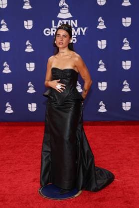 Vera GRV arrives for the 26th annual Latin Grammy Awards at the MGM Garden Arena in Las Vegas, Nevada on Thursday, November 13, 2025.  LAV20251113154 JAMESxATOA