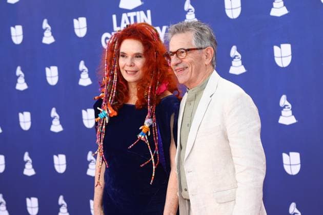 (L-R) Sandra Peres and Paulo Tatit arrive for the 26th annual Latin Grammy Awards at the MGM Garden Arena in Las Vegas, Nevada on Thursday, November 13, 2025.  LAV20251113122 JAMESxATOA