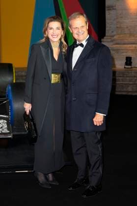Giampiero Massolo with his wife at the premiere of the Sky documentary Benetton Formula at Space Cinema Moderno Rome, 13 11 2025 Foto:xA.xM.xTinghinox xFuturexImagex benetton_5126