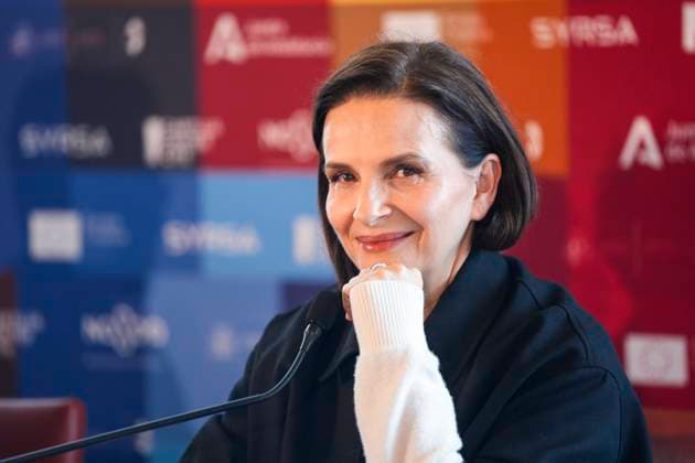 Official press conference of Juliette Binoche who received the Giraldillo de Honor 2025 Seville The actress Juliette Binoche, during the official press conference within the framework of the European Film Festival at the Abades Restaurant, November 14, 2025 in Seville Andalusia, Spain The actress Juliette Binoche, has offered an official press conference within the framework of the European Film Festival as she receives the Giraldillo de Honor 2025 NOVEMBER 14, 2025 Seville Andalusia Seville Andalusia Spain  Copyright: xJoaquinxCorcherox 7101073