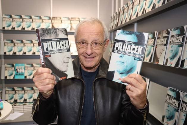 BUCH WIEN 2025 Vienna, Messe, 14 11 2025 Peter PILZ Pilnacek Book