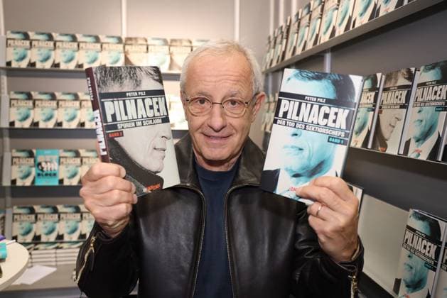 BUCH WIEN 2025 Vienna, Messe, 14 11 2025 Peter PILZ Pilnacek Book