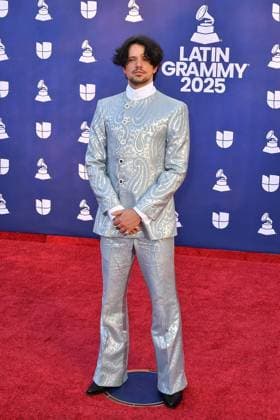 The 26th Annual Latin GRAMMY Awards - Arrivals Lasso attends The 26th Annual Latin GRAMMY Awards at MGM Grand Garden Arena on November 13, 2025 in Las Vegas, Nevada. . Las Vegas MGM Grand Garden Arena Nevada USA Copyright: xCxFlanigan imageSPACEx