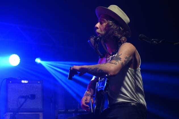 French blues country folk trio Dirty Deep performs during the Blues Alive festival 2025 in Sumperk, Czech Republic, November 14, 2025. (CTKxPhoto LudekxPerina) CTKPhotoP2025111408825  CTKPhotoP2025111408825