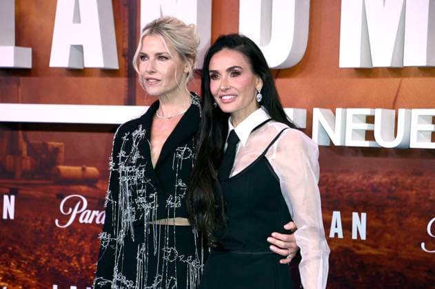 Ali Larter and Demi Moore at the European premiere of season 2 of the Paramount series Landman at Zoo Palast Berlin, 14 11 2025 Foto:xN.xKubelkax xFuturexImagex landman_berlin_5216