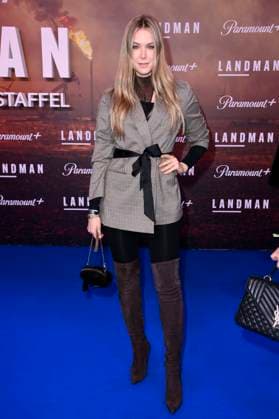 Nina Ensmann at the European premiere of season 2 of the Paramount series Landman at Zoo Palast Berlin, 14 11 2025 Foto:xN.xKubelkax xFuturexImagex landman_berlin_5177