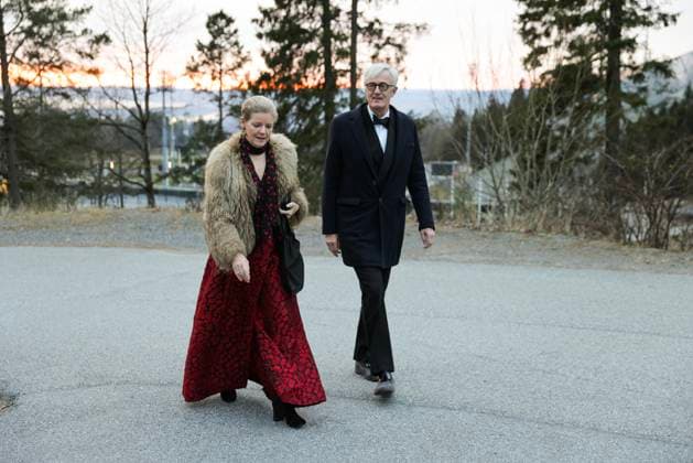 Holmenkollen Chapel Oslo 20251115 Guests arrive at Holmenkollen Chapel and Stein Erik Hagens wedding to Bendik Skinningsrud Photo Amanda Pedersen Giske NTB Oslo Norway Ce9VV VKId8 EDITORIAL USE ONLY Ref Ce9VV VKId8 jpg  Copyright: xAmandaxPedersenxGiskex xNTBx