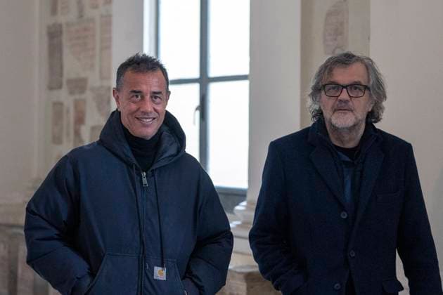 ITALY - ACTOR LEAVES AT THE END IF POPE LEO XIV WITH ARTISTS FROM THE WORL OF CINEMA AT THE VATICAN - 2025 11 15 Italy, Rome, Vatican, 2025 11 15. Matteo Garrone (L) and Serbia s film director Emir Kusturica leaves at the end of an audience of Pope Leo XIV with artists from the world of cinema at the Vatican EDITORIAL USE ONLY - NO BOOKS Copyright: xALESSIAxGIULIANIx