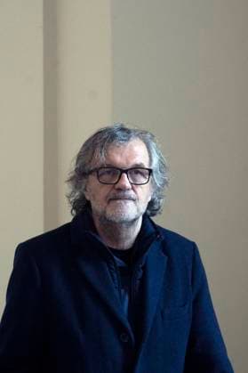 ITALY - ACTOR LEAVES AT THE END IF POPE LEO XIV WITH ARTISTS FROM THE WORL OF CINEMA AT THE VATICAN - 2025 11 15 Italy, Rome, Vatican, 2025 11 15. Serbia s film director Emir Kusturica leaves at the end of an audience of Pope Leo XIV with artists from the world of cinema at the Vatican EDITORIAL USE ONLY - NO BOOKS Copyright: xALESSIAxGIULIANIx