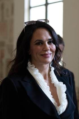 ITALY - ACTOR LEAVES AT THE END IF POPE LEO XIV WITH ARTISTS FROM THE WORL OF CINEMA AT THE VATICAN - 2025 11 15 Italy, Rome, Vatican, 2025 11 15.Maria Grazia Cicinotta leaves at the end of an audience of Pope Leo XIV with artists from the world of cinema at the Vatican EDITORIAL USE ONLY - NO BOOKS Copyright: xALESSIAxGIULIANIx