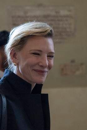 ITALY - ACTOR LEAVES AT THE END IF POPE LEO XIV WITH ARTISTS FROM THE WORL OF CINEMA AT THE VATICAN - 2025 11 15 Italy, Rome, Vatican, 2025 11 15.Australian actress Cate Blanchett leaves at the end of an audience of Pope Leo XIV with artists from the world of cinema at the Vatican . More than 100 film industry professionals, whether actors, directors or producers, were received by the pope inside the Apostolic Palace. EDITORIAL USE ONLY - NO BOOKS Copyright: xALESSIAxGIULIANIx