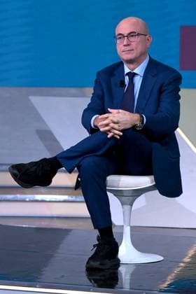November 15, 2025, Milan, Rome, Italy: TV show TV Talk, Rai 3. Pictured: Aldo Cazzullo . Milan, Italy 15 November 2025 Milan Italy  - ZUMAa289 20251115_zia_a289_208 Copyright: xAgfx