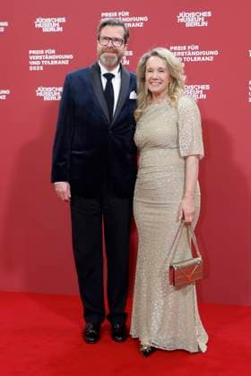 15 11 2025, Anselm Rose and Sarah Wedl Wilson at the 24 Prize for Understanding and Tolerance at the Jewish Museum in Berlin, Berlin Germany, Germany