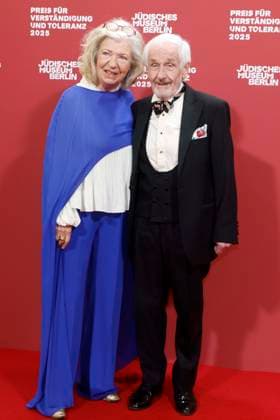 15 11 2025, Peter Raue and wife at the 24 Prize for Understanding and Tolerance at the Jewish Museum in Berlin, Berlin Germany, Germany